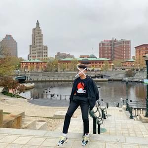 Meet your Posher, Mark